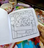 ⁦Love romance colouring book⁩ - الصورة ⁦4⁩